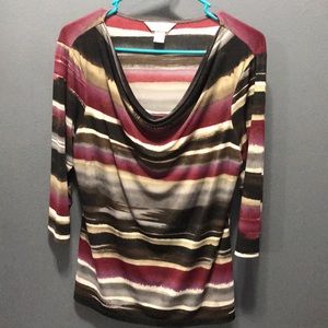 Pullover blouse with gold sparkle